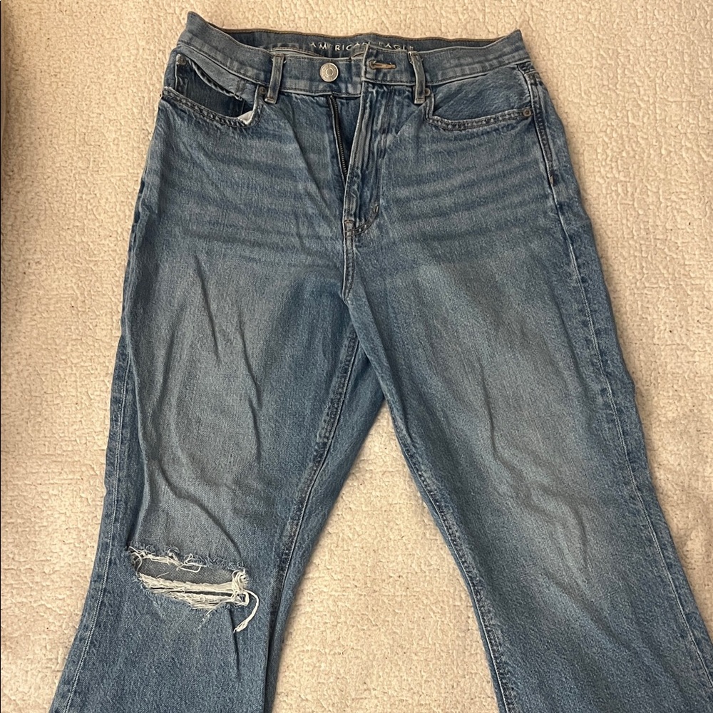 American Eagle Women’s Highest Rise 90s Flare Jean